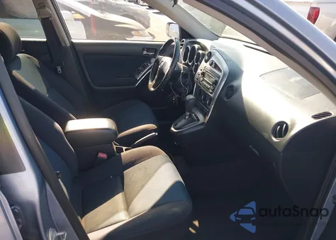 2005 Toyota Matrix Xr z USA, uszkodzony, nr VIN 2T1KR30E25C347385